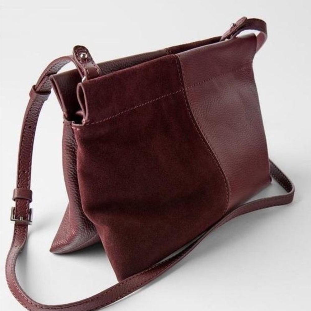 Zara Brown Crossbody Bag with Adjustable Strap and Minimalist Design